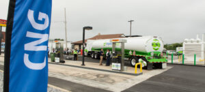 CNG refuelling station and CNG truck