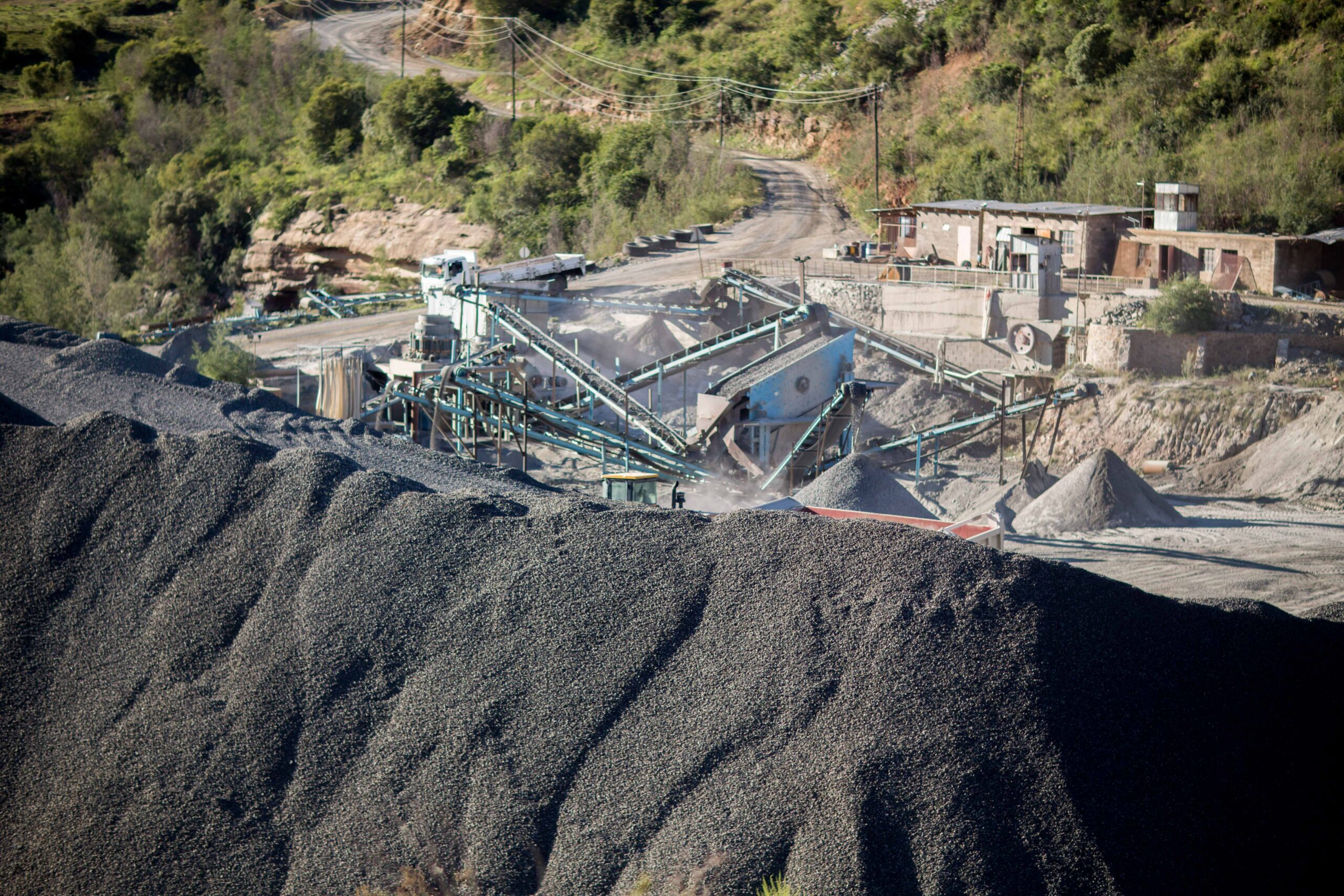 Coal mining operations and machinery, Lesotho